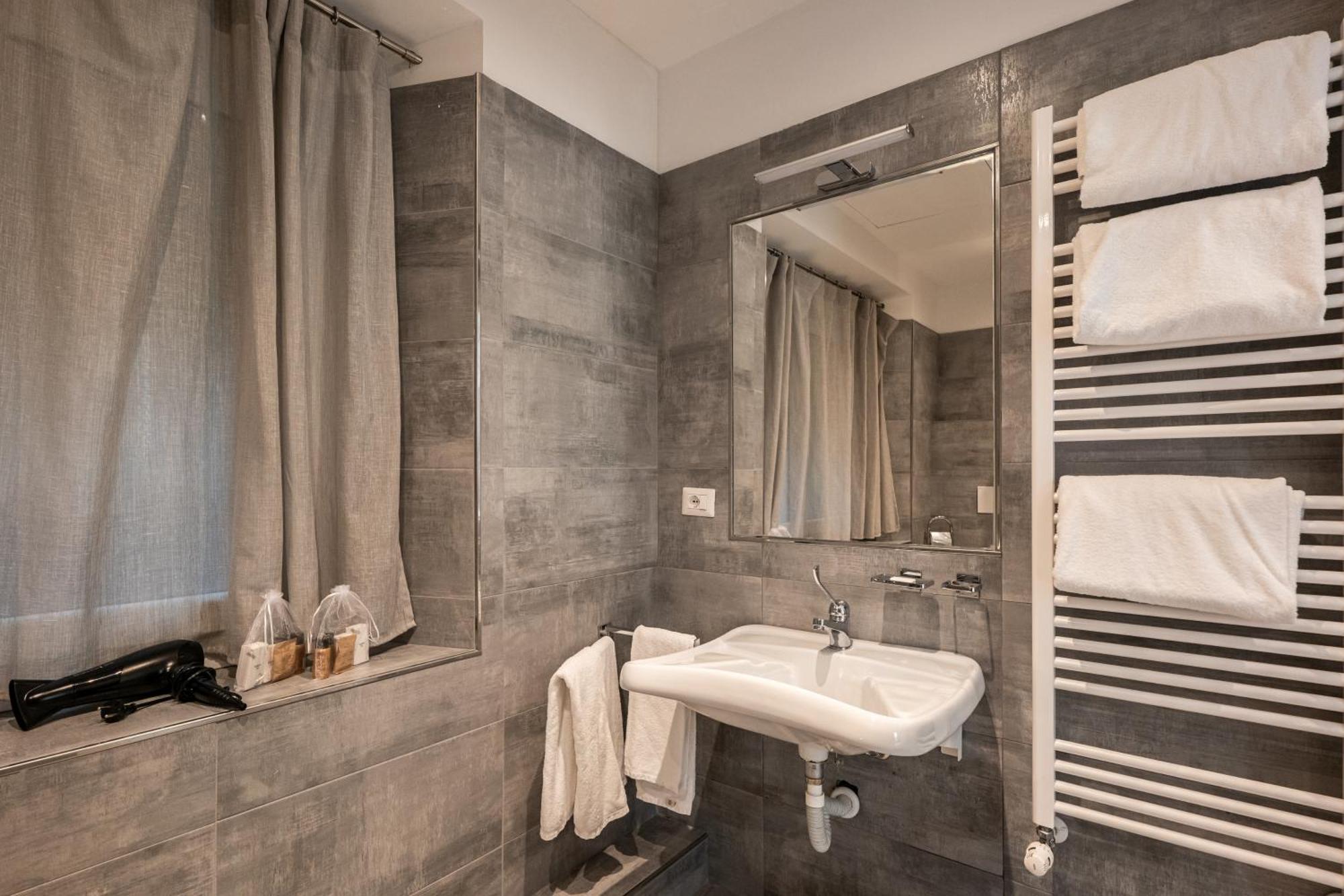 Ai Suma Hotel Mediolan Zewnętrze zdjęcie